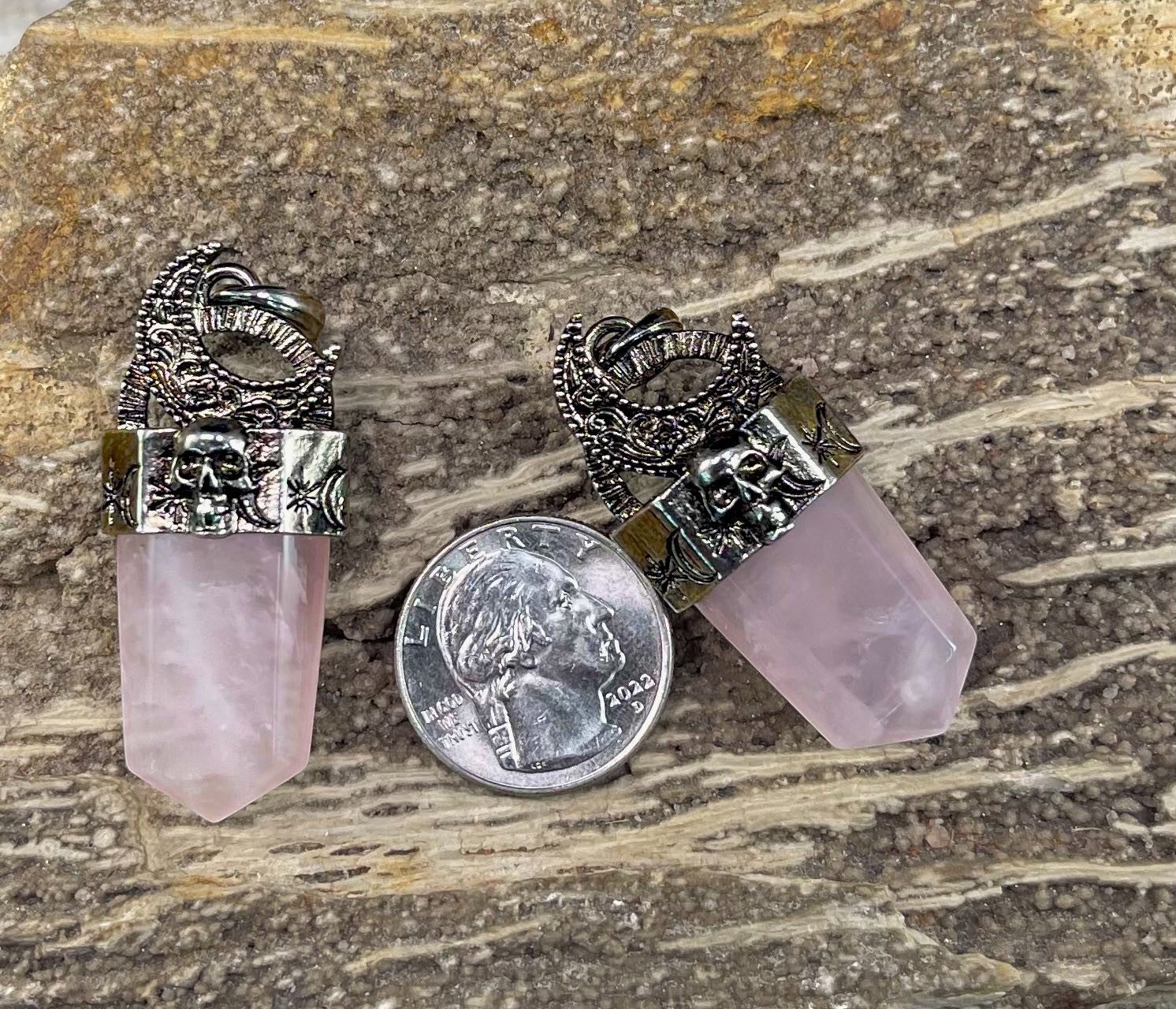 Point Pendant w/ Crescent Moon and Skull, 21x48mm (1pc)-2